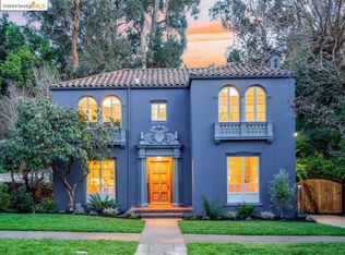 1279 Trestle Glen Rd, Oakland, CA