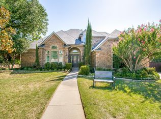 1028 Steeplewood Dr, Grapevine, TX 76051