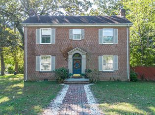 2104 Monroe St, Paducah, KY 42001