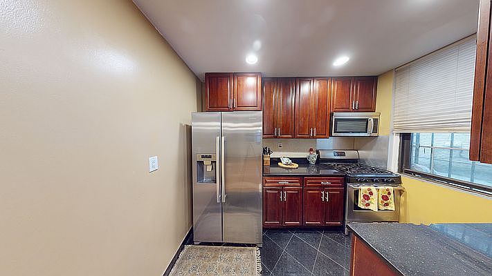 1st image of 2168 35th St APT 1A