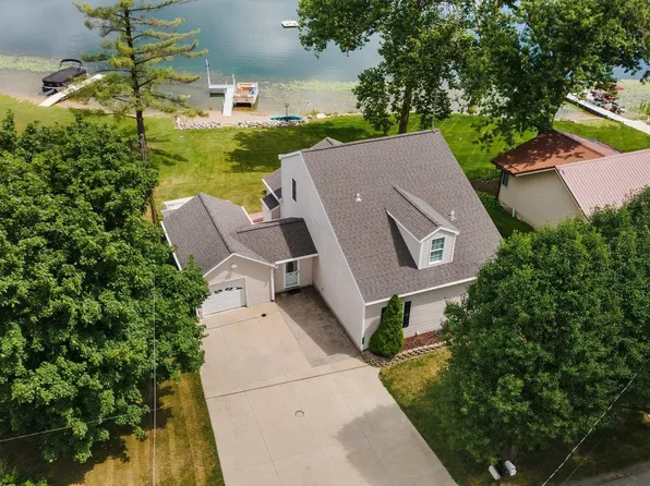 1340 W South Dr, Pleasant Lake, IN 46779
