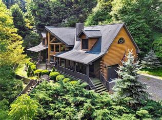 713 Campbell Mountain Dr, Waynesville, NC 28785