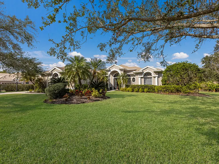 9405 Boxthorn Pl — Photo 40