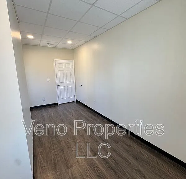 219 Spring Ave #1 — Photo 6