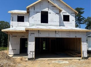 2810 Long Dr, Court Auburn, AL 36832