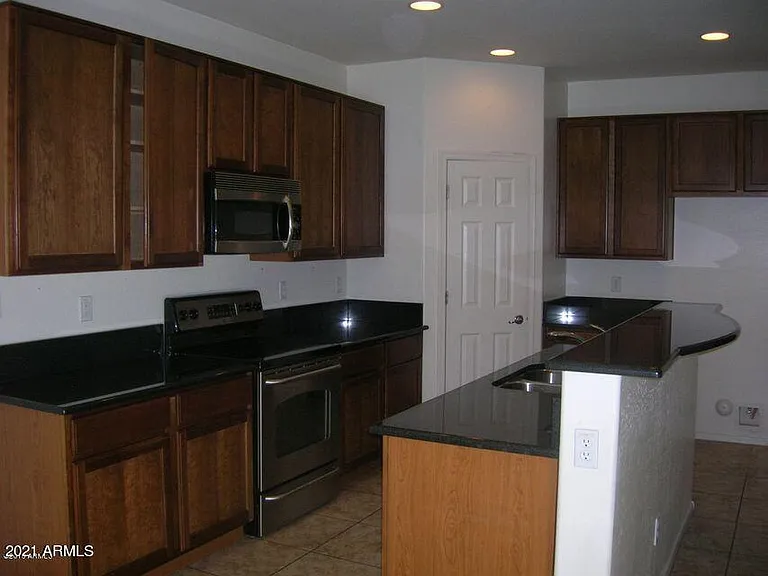 5316 W El Cortez Trl — Photo 2