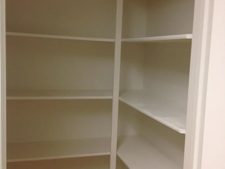 Very large pantry in kitchen
