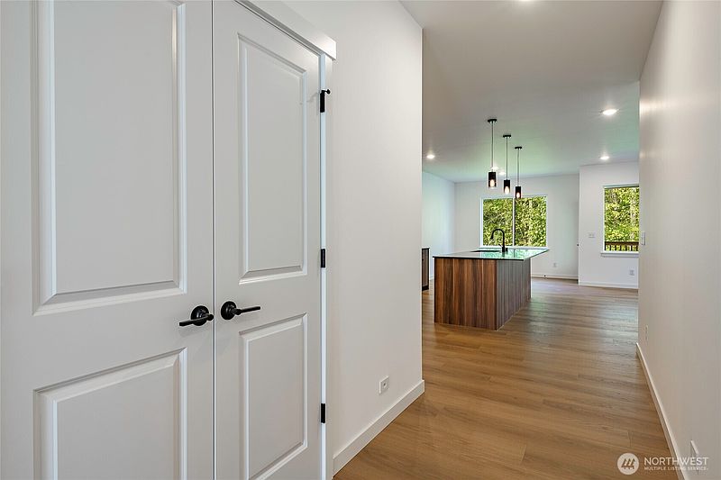 3rd image of 2956 Cedar View Way