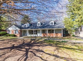 6030 Crows Nest Dr, Indianapolis, IN 46228