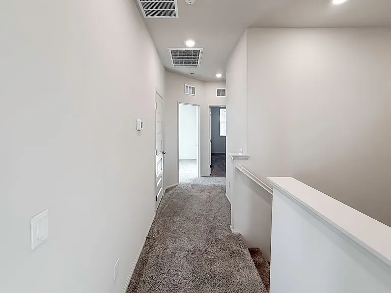 28076 Melrose Dr — Photo 35