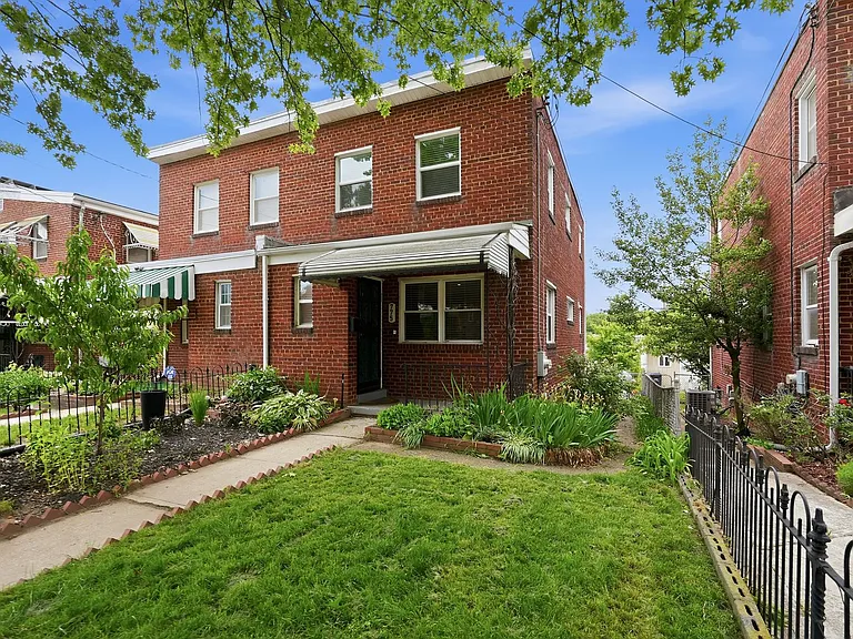 775 Oglethorpe St NE — Photo 28