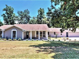 6683 Kingston Cove Ln, Willis, TX 77318