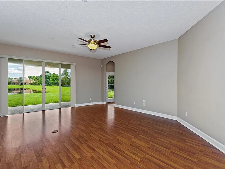 2120 Turkey Oak Ct — Photo 8