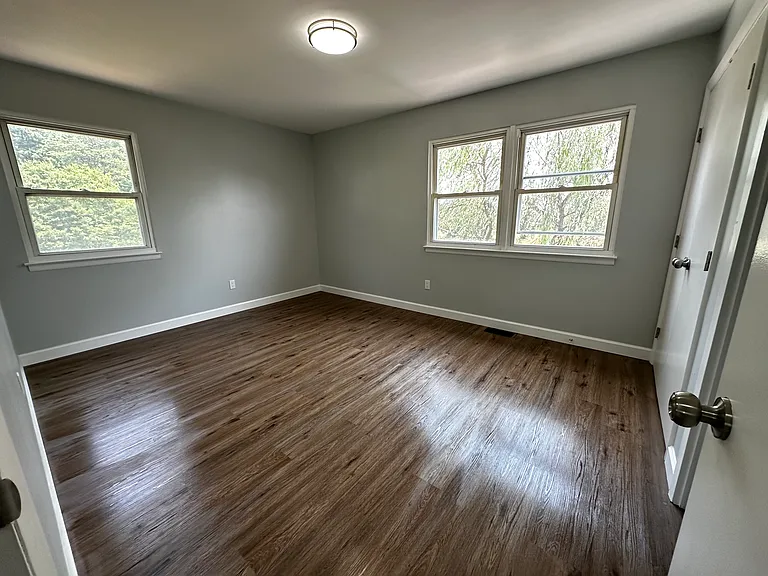 1531 Harford Square Dr — Photo 11