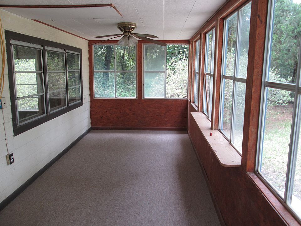 2nd image of 117 Clouds Ave