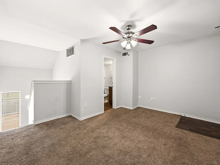 9837 Walnut St #S203 — Photo 7