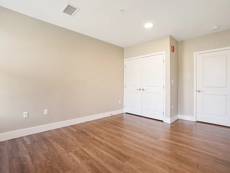 River Rock Residence — Photo 22