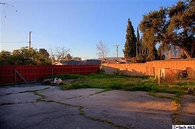 5th image of 10529 Jardine Ave