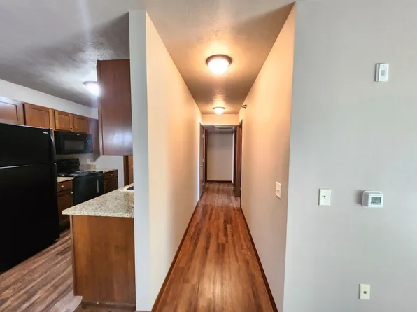 PRAIRIE POINTE APARTMENTS, 3600 S Sycamore Ave #309, Sioux Falls, SD 57110