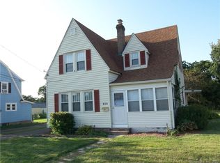258 E Robbins Ave, Newington, CT 06111