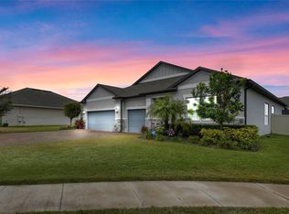 729 Calabria Way, Howey In The Hills, FL 34737