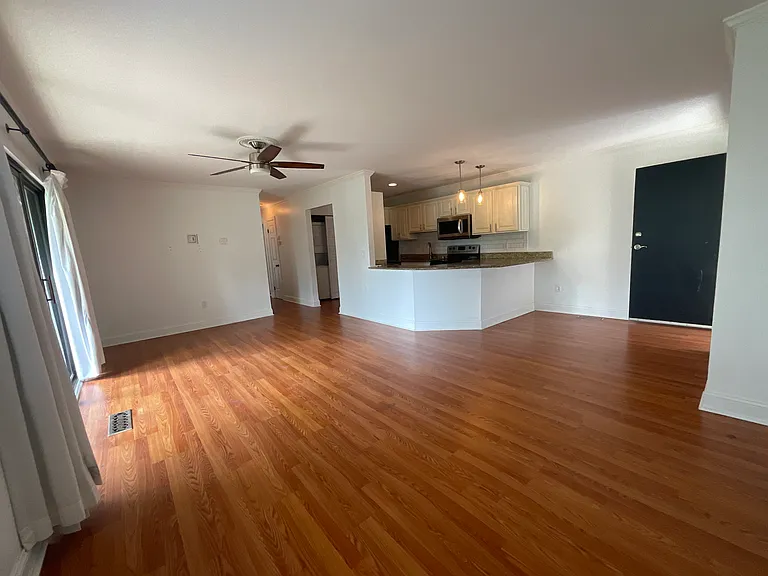 53 Delander Ct #33 — Photo 6