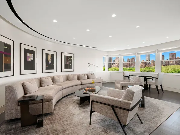 900 5th Ave APT 12A, New York, NY 10021