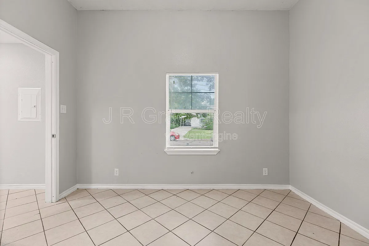 Building Photo - 2805 Bellmead Dr