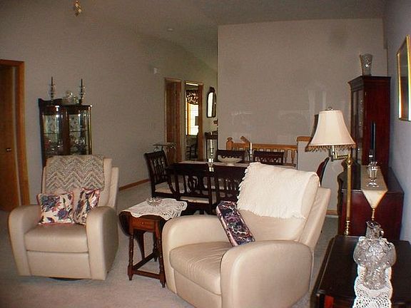 2nd image of 11617 Bayview Dr