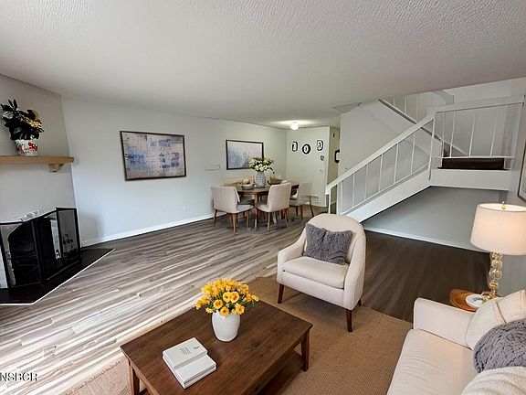 4th image of 1920 S McClelland St APT 27
