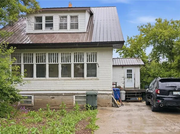117 3rd AVENUE W, Rosetown, SK S0L 2V0