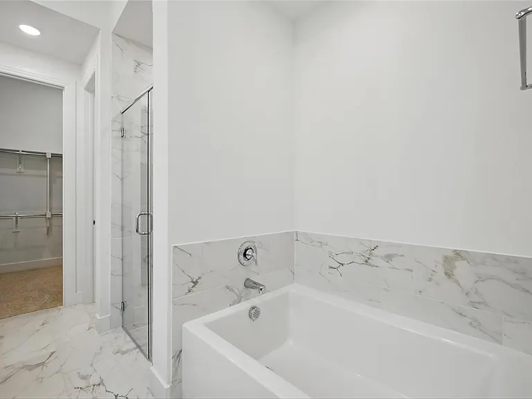 5060 Westhaven Cir — Photo 14