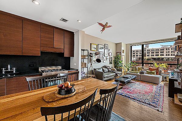 1st image of 540 W 28th St APT 8F