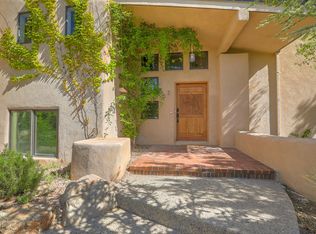 2 Agua Sarca Rd, Placitas, NM 87043