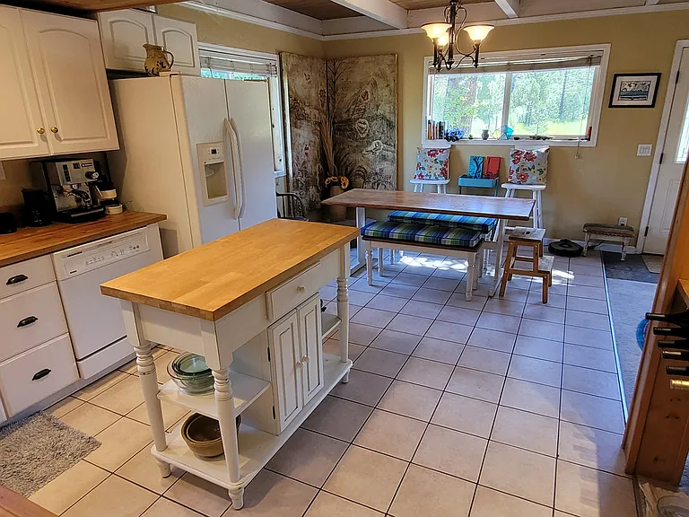 974 Washoan Blvd — Photo 10