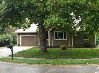 1406 Cedar St, Eudora, KS 66025