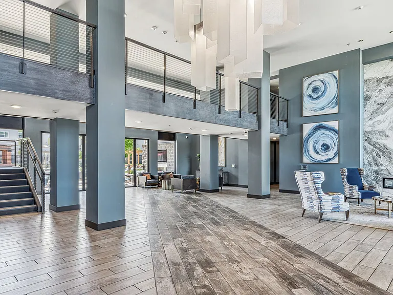 Leasing Entry