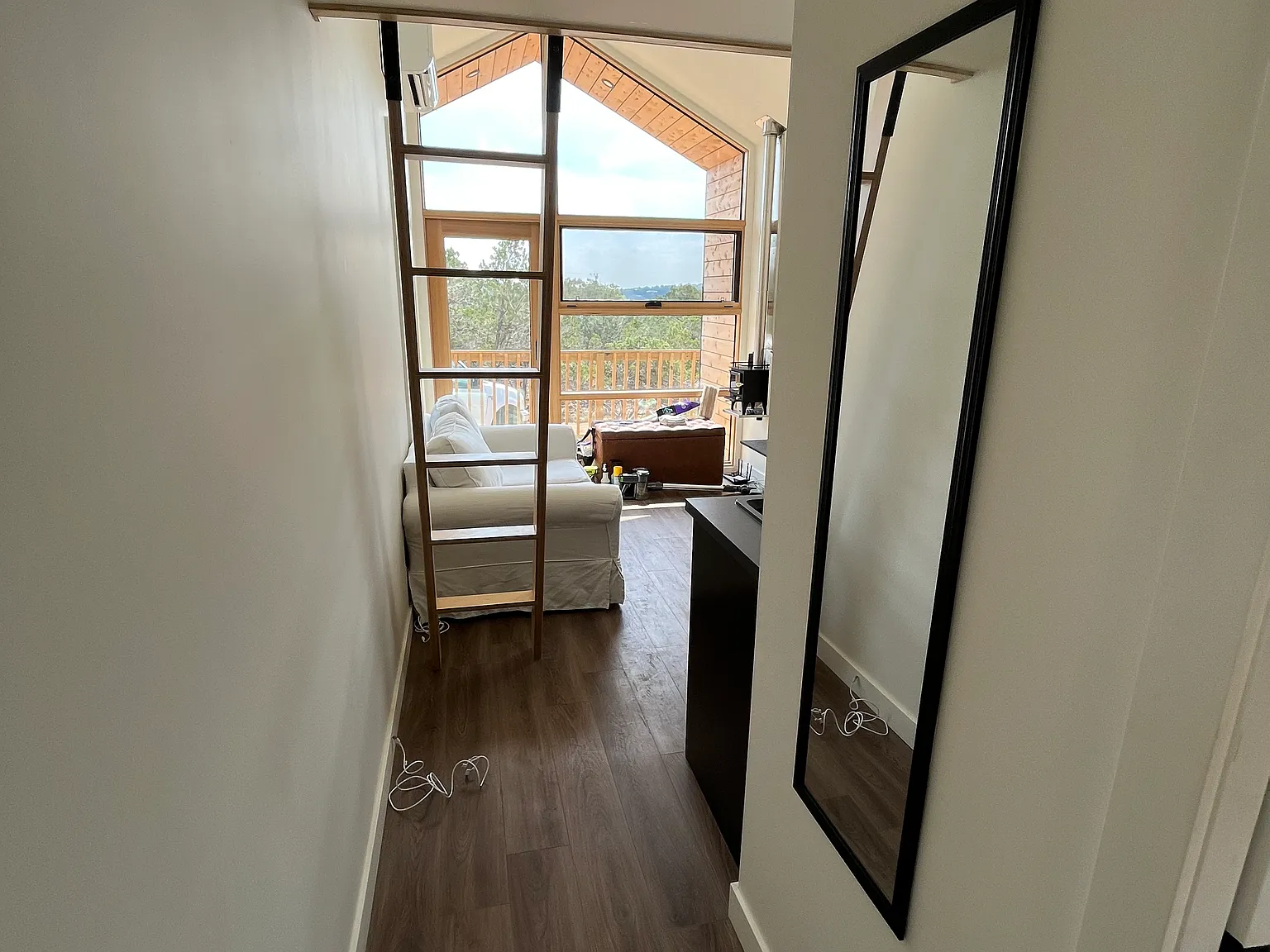 Studio, 350 sqft, $1,100 — Photo 4