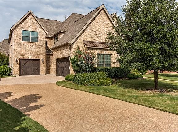 2nd image of 104 Bordeaux Ct