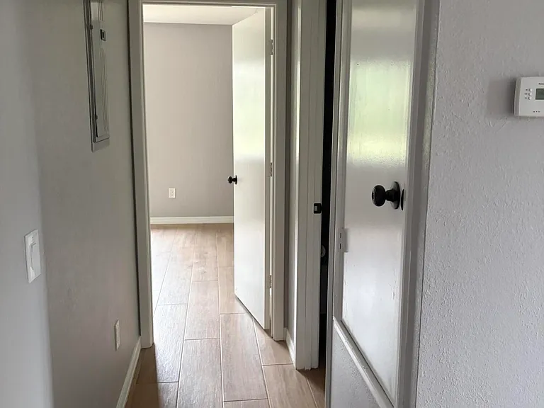 1136 Minnet Ct NE — Photo 22