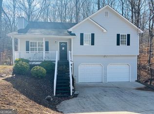 194 Spring Leaf Dr, Dallas, GA 30157