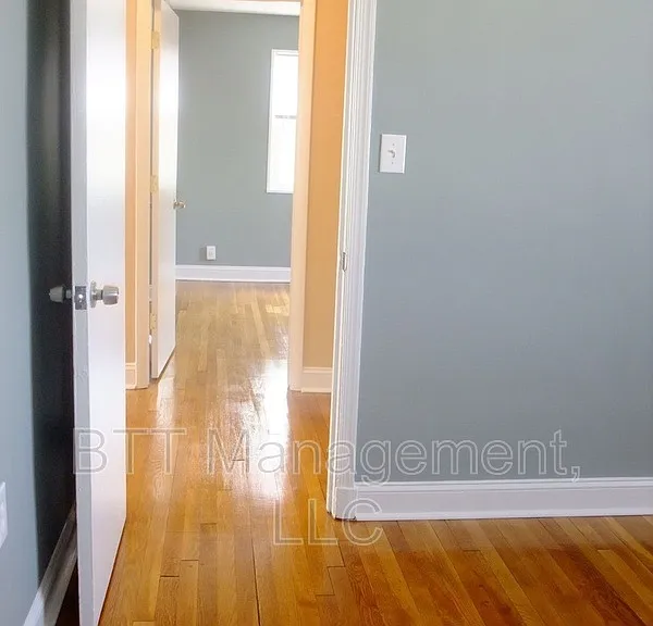 4013 38th St #202 — Photo 27