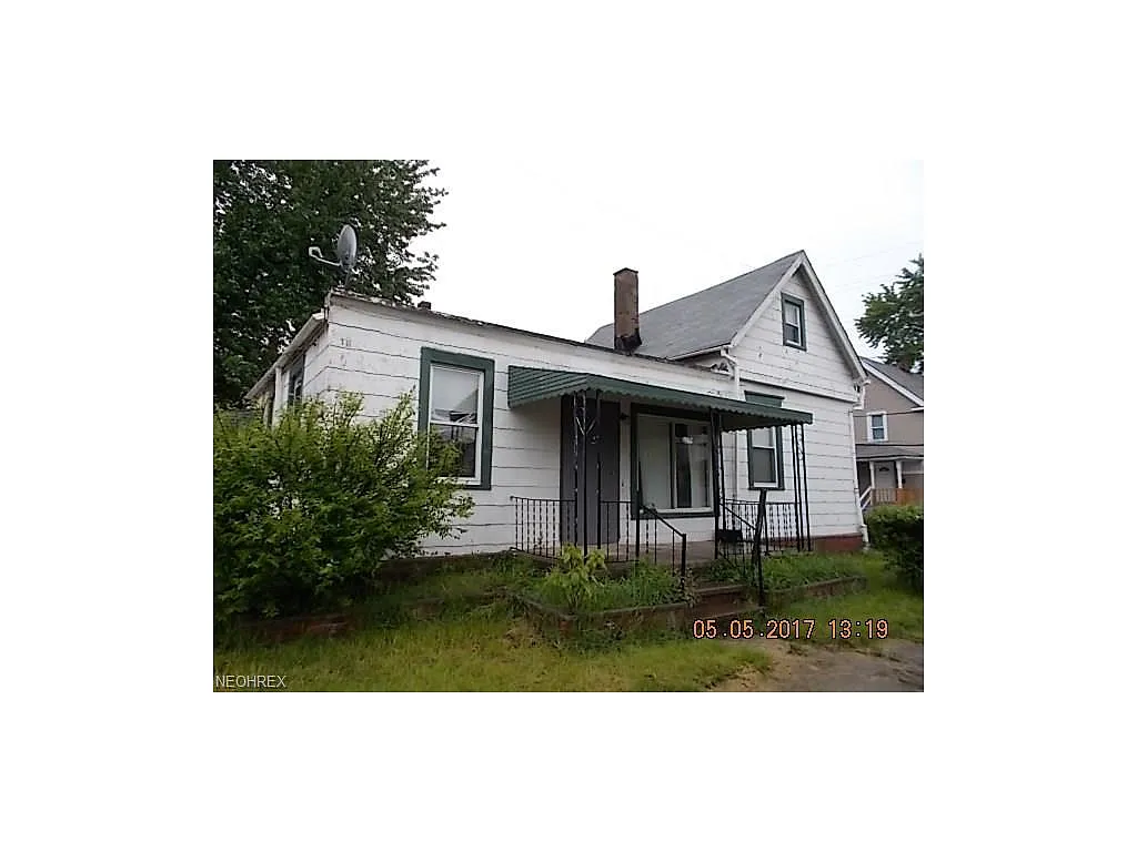3123 Chestnutdale Ave photo 1