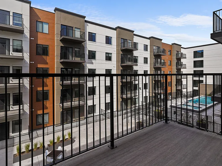 Decker Station Apartments — Photo 1