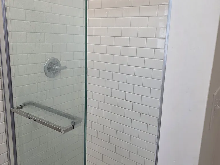 1049 W Lancaster Ave #2 — Photo 9