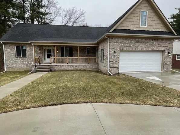 23357 Valley View Dr, Southfield, MI 48033