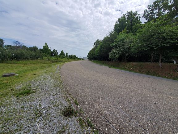 3rd image of Big Valley Dr