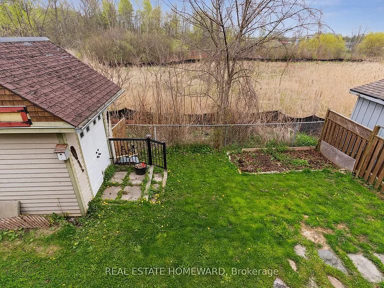 1117 Ashley Ct — Photo 37