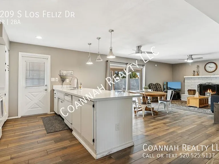 3209 S Los Feliz Dr — Photo 2