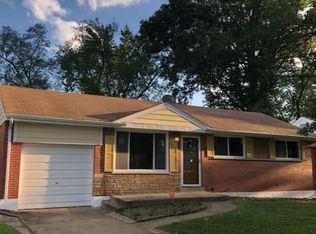 908 Teurville Dr, Saint Louis, MO 63137